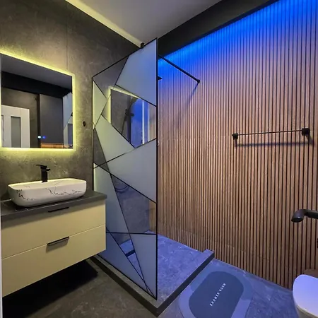 Ag Luxury Năvodari